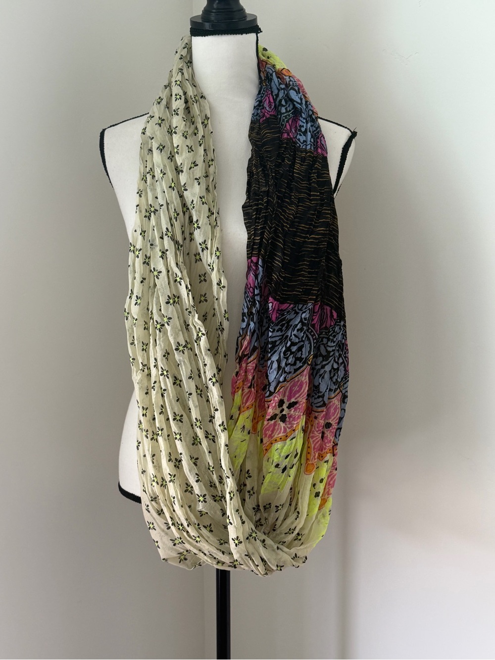 Lightweight Floral & Black Multi-Color Infinity Scarf